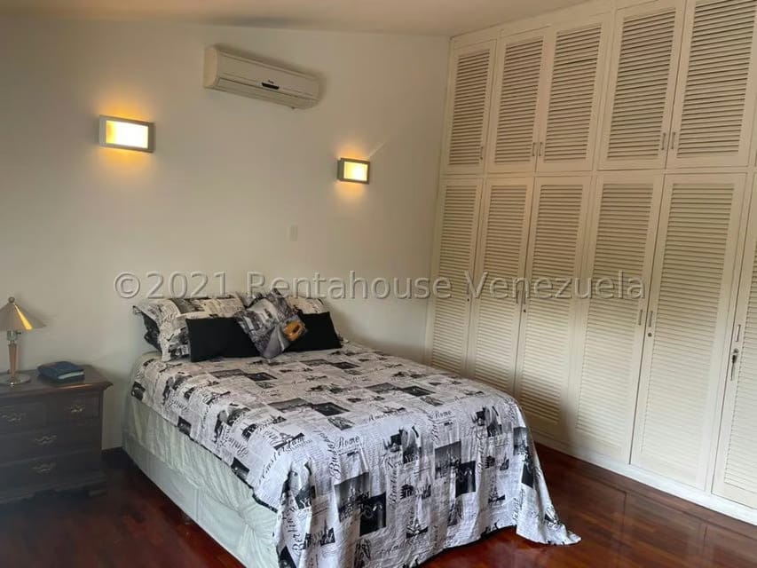 Casa (Duplex) en Venta en La Lagunita Country Club, Distrito Metropolitano - 26