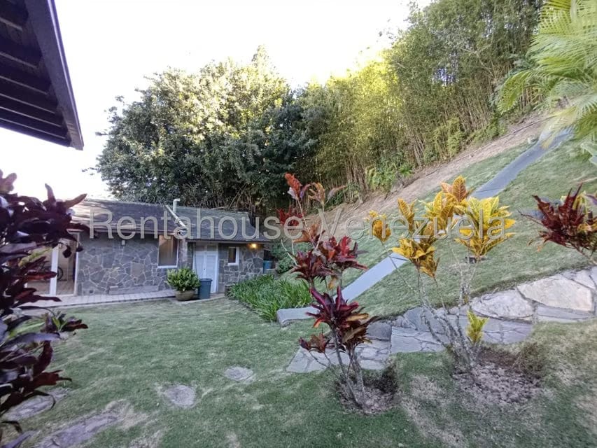 Casa (Duplex) en Venta en La Lagunita Country Club, Distrito Metropolitano - 53