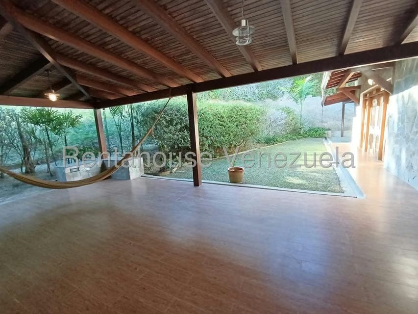 Casa (Duplex) en Venta en La Lagunita Country Club, Distrito Metropolitano - 54