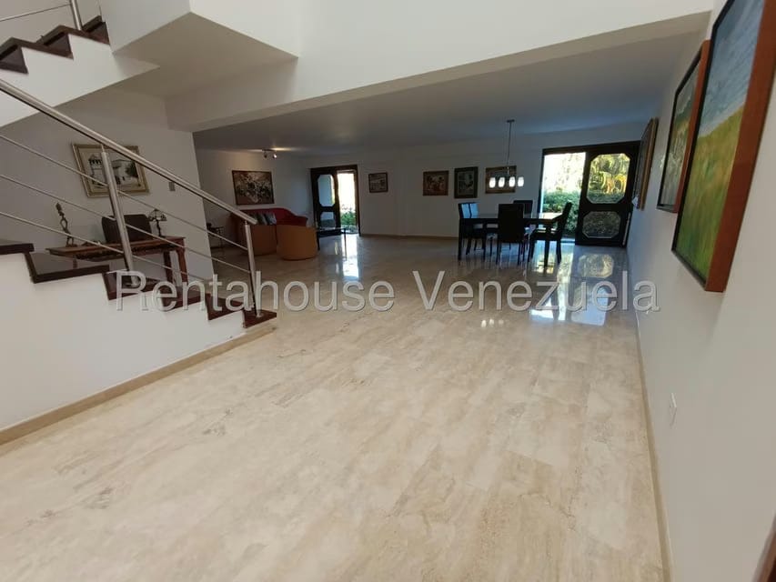 Casa (Duplex) en Venta en La Lagunita Country Club, Distrito Metropolitano - 9