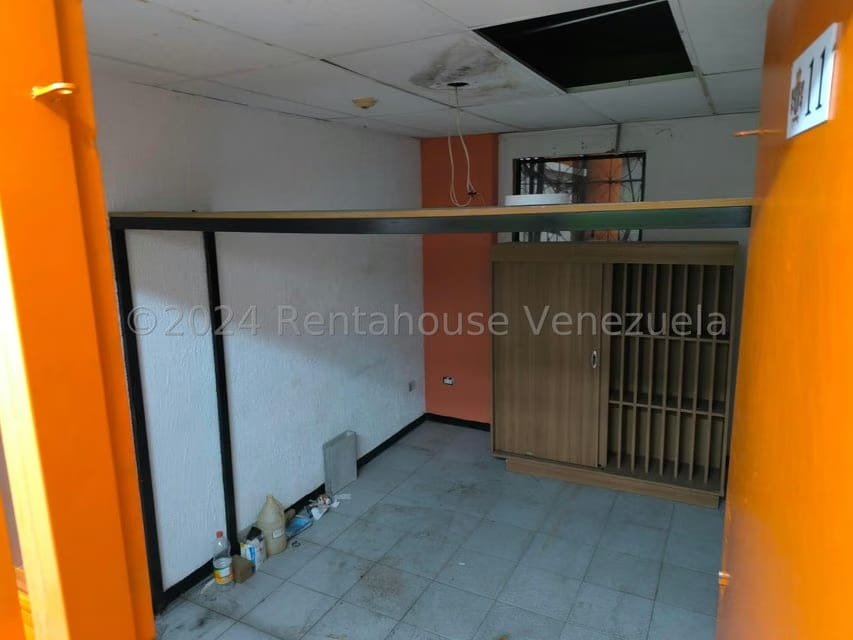 Comercial (Oficina) en Alquiler en Parroquia La Candelaria, Distrito Metropolitano - 12