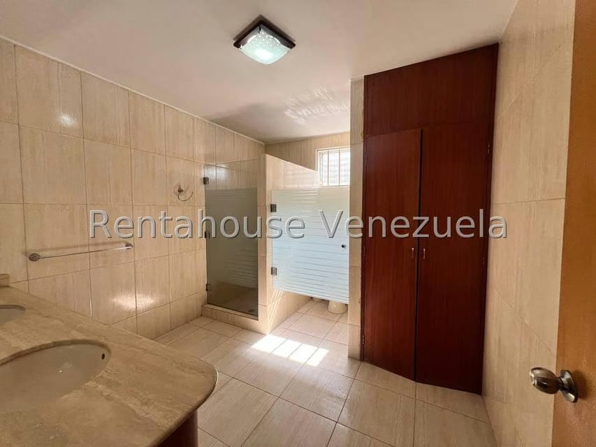 Comercial (Industrial) en Venta en Zona Industrial, Aragua - 11