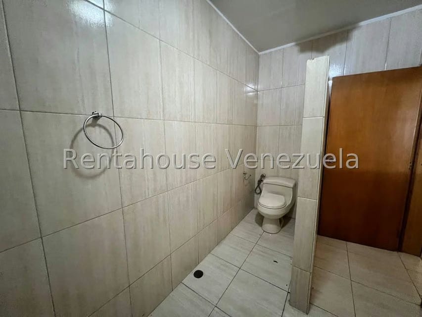 Comercial (Industrial) en Venta en Zona Industrial, Aragua - 14