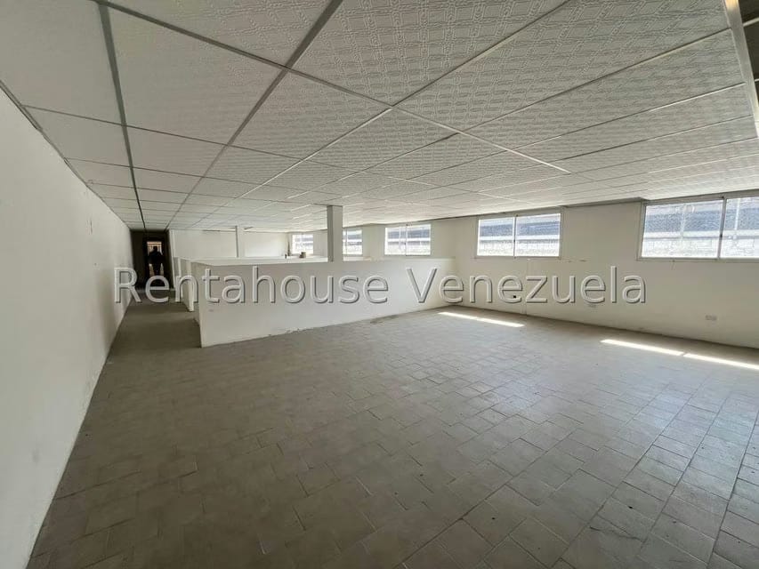 Comercial (Industrial) en Venta en Zona Industrial, Aragua - 25