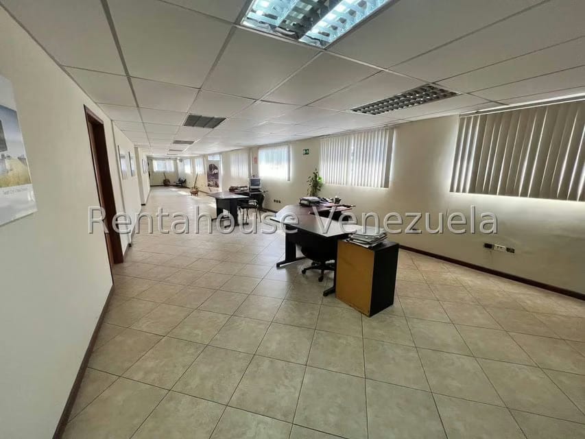 Comercial (Industrial) en Venta en Zona Industrial, Aragua - 29