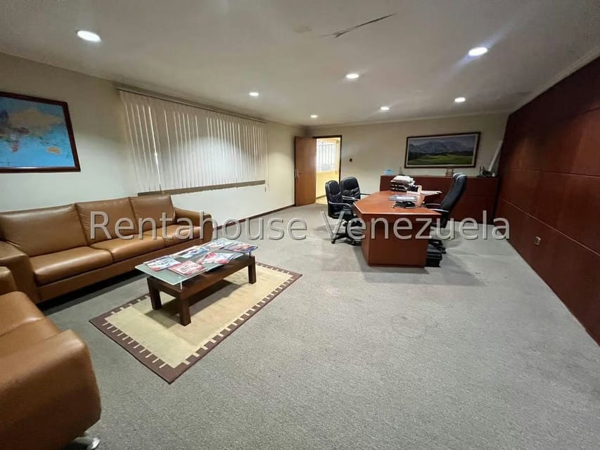 Comercial (Industrial) en Venta en Zona Industrial, Aragua - 33
