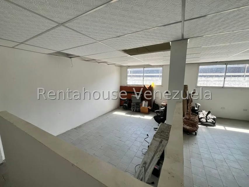 Comercial (Industrial) en Venta en Zona Industrial, Aragua - 36