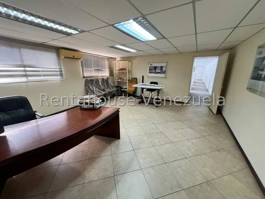 Comercial (Industrial) en Venta en Zona Industrial, Aragua - 39