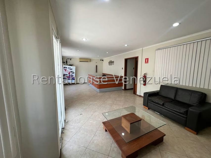 Comercial (Industrial) en Venta en Zona Industrial, Aragua - 5