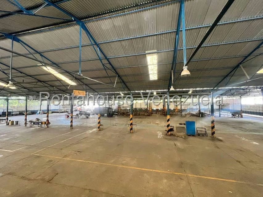 Comercial (Industrial) en Venta en Zona Industrial, Aragua - 41