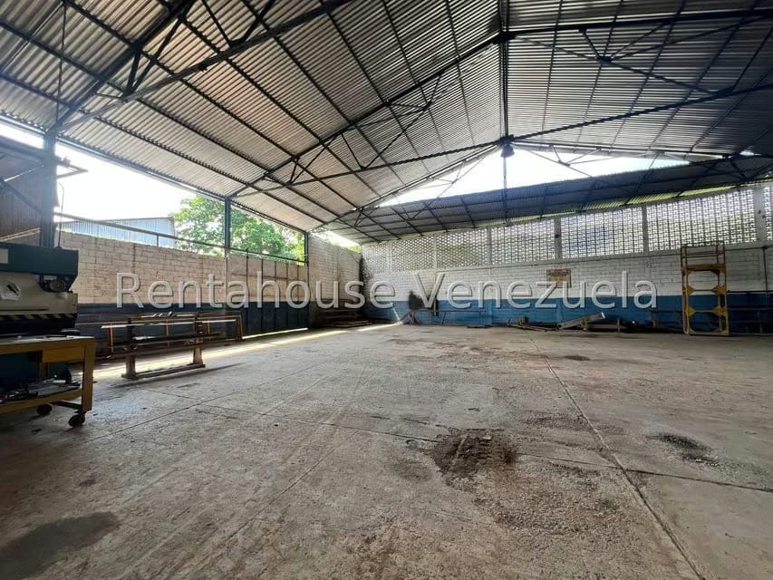 Comercial (Industrial) en Venta en Zona Industrial, Aragua - 53