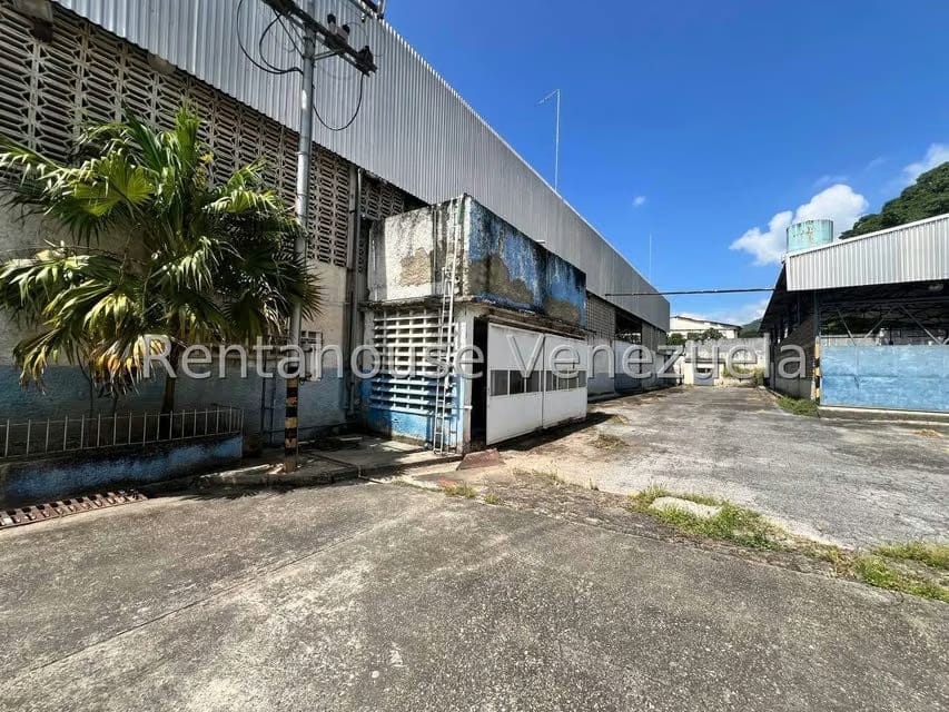 Comercial (Industrial) en Venta en Zona Industrial, Aragua - 56
