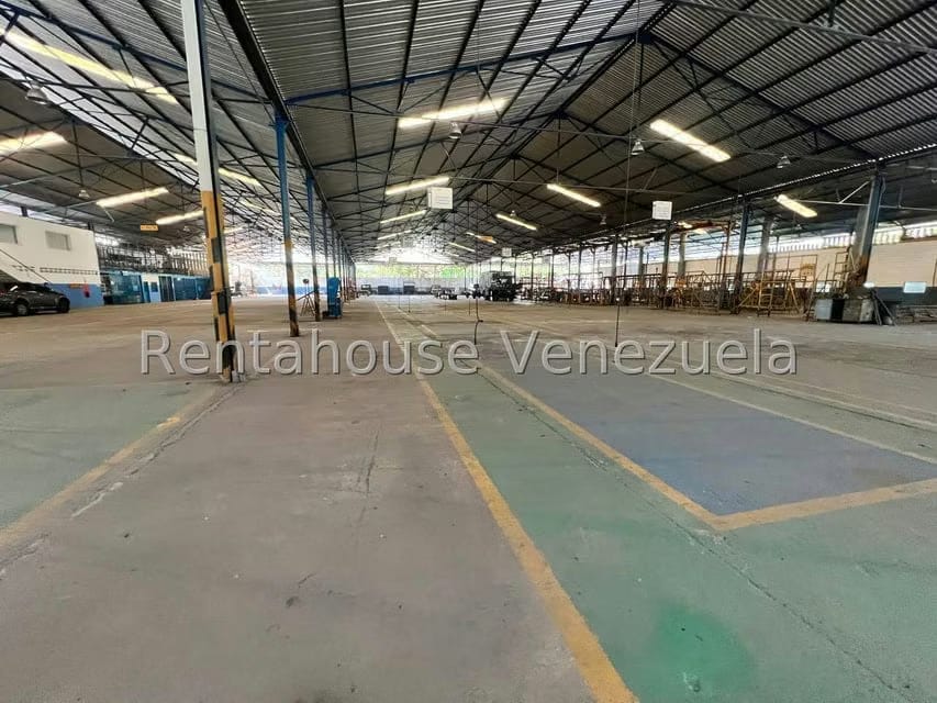 Comercial (Industrial) en Venta en Zona Industrial, Aragua - 58