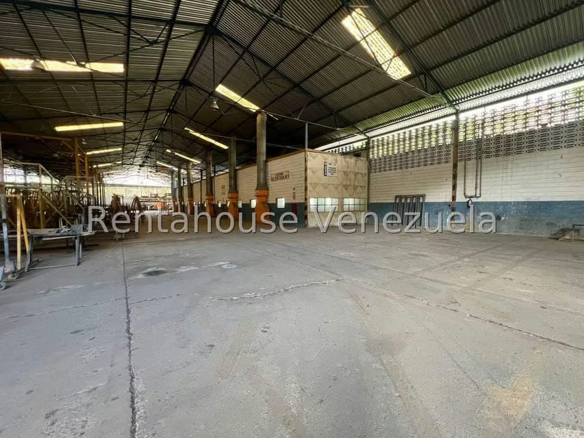 Comercial (Industrial) en Venta en Zona Industrial, Aragua - 59
