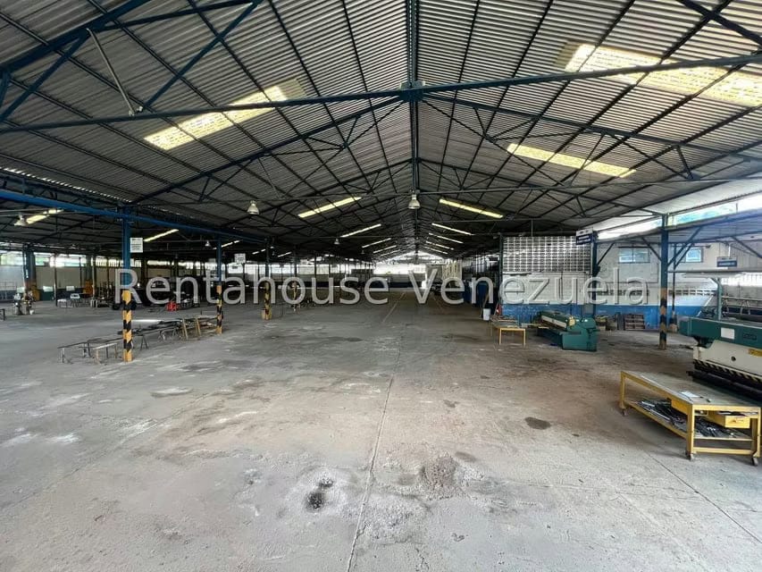 Comercial (Industrial) en Venta en Zona Industrial, Aragua - 71