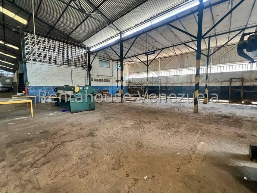 Comercial (Industrial) en Venta en Zona Industrial, Aragua - 73