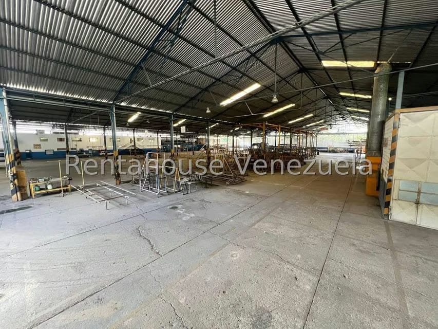 Comercial (Industrial) en Venta en Zona Industrial, Aragua - 78