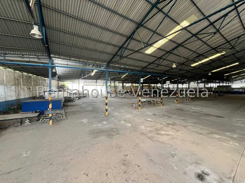 Comercial (Industrial) en Venta en Zona Industrial, Aragua - 79