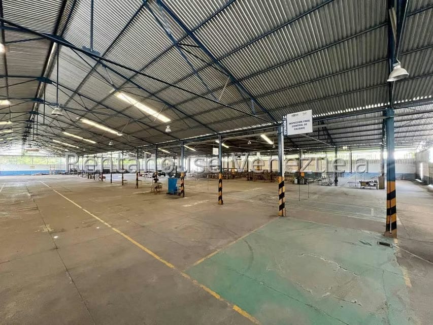 Comercial (Industrial) en Venta en Zona Industrial, Aragua - 84