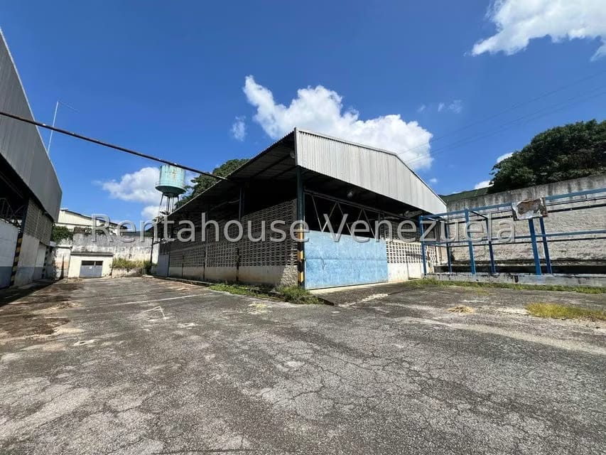 Comercial (Industrial) en Venta en Zona Industrial, Aragua - 89