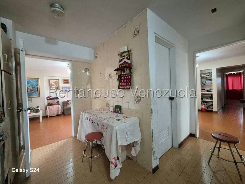 Apartamento (1 Nivel) en Venta en Los Naranjos del Cafetal, Distrito Metropolitano - 13