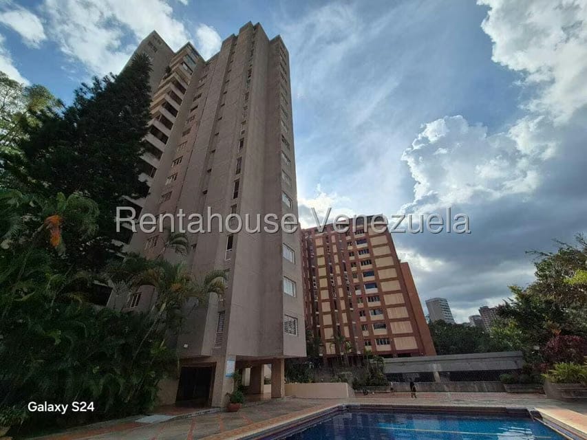Apartamento (1 Nivel) en Venta en Los Naranjos del Cafetal, Distrito Metropolitano - 3