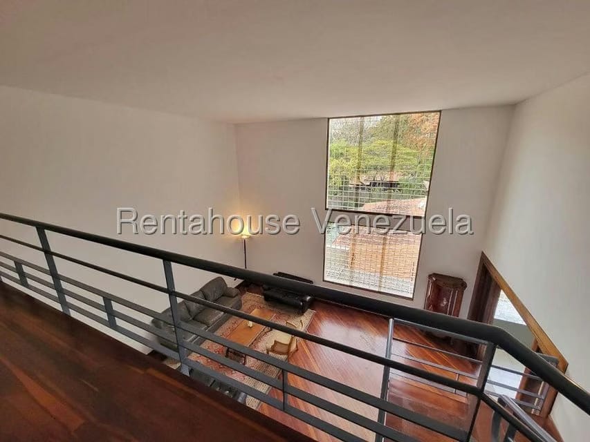 Casa (1 Nivel) en Alquiler en La Floresta, Distrito Metropolitano - 16