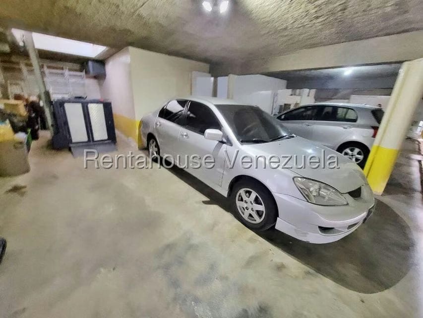 Casa (1 Nivel) en Alquiler en La Floresta, Distrito Metropolitano - 44