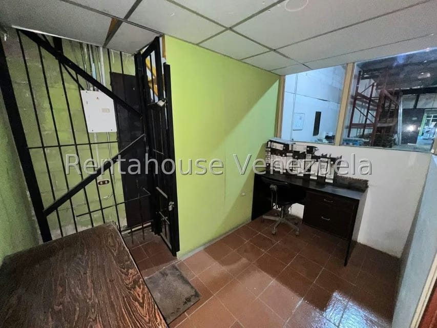 Comercial (Local Comercial) en Venta en Centro, Aragua - 11