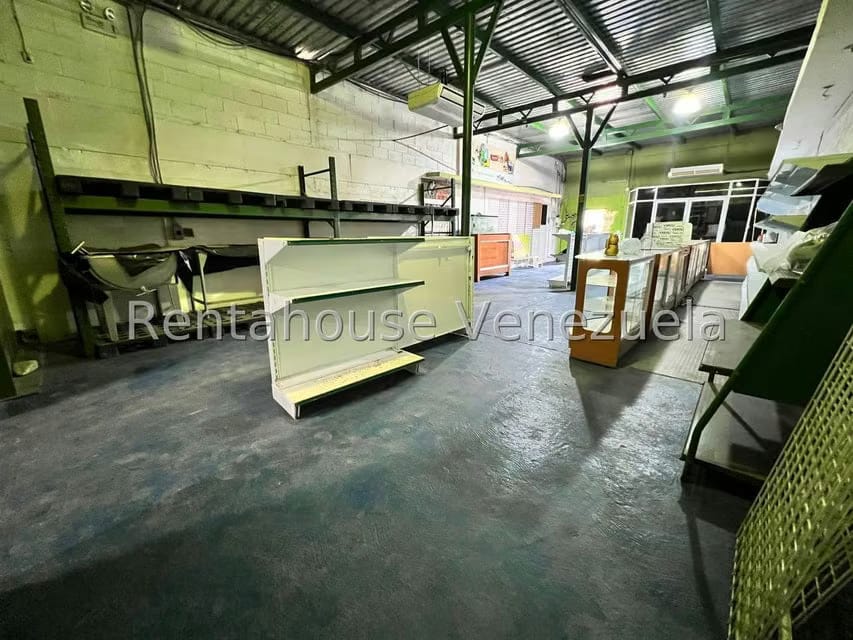 Comercial (Local Comercial) en Venta en Centro, Aragua - 13
