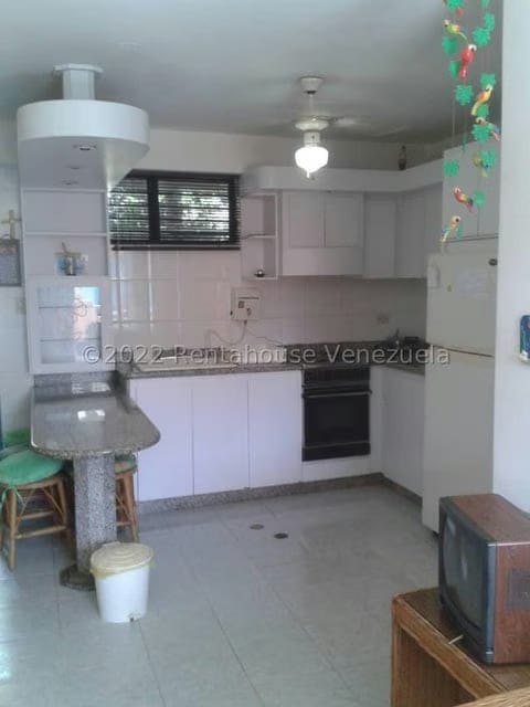 Apartamento (1 Nivel) en Venta en Agua Sal, Miranda - 5