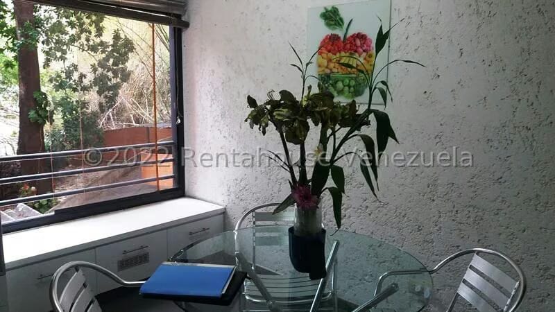 Apartamento (1 Nivel) en Alquiler en Los Chorros, Distrito Metropolitano - 26