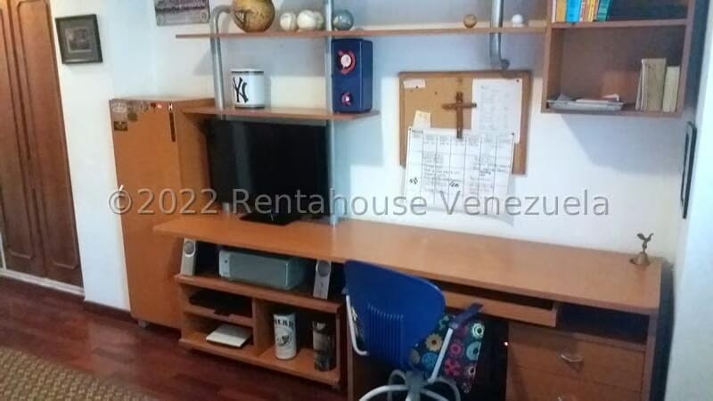 Apartamento (1 Nivel) en Alquiler en Los Chorros, Distrito Metropolitano - 36