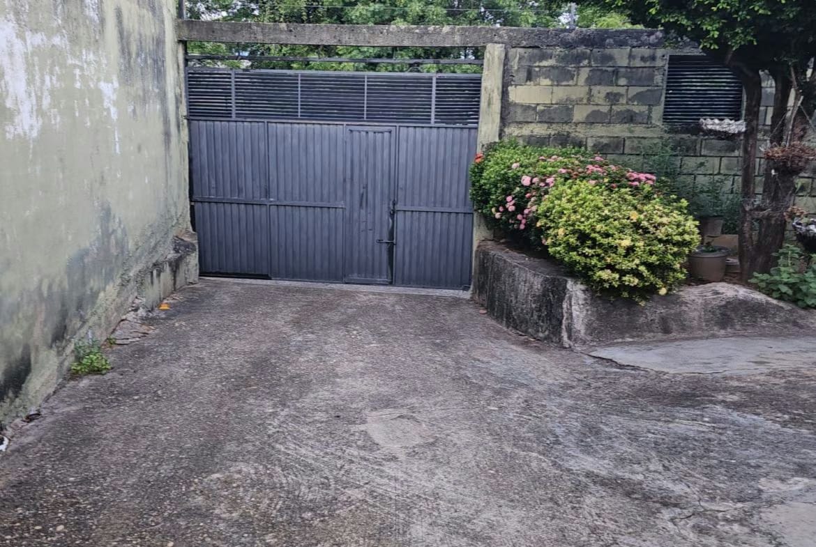 HERMOSA CASA QUINTA EN VALLE DE LA PASCUA – GUARIC - 6