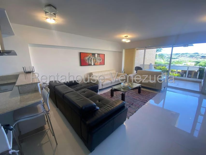 Townhouse (Duplex) en Venta en Playa Moreno, Nueva Esparta - 17