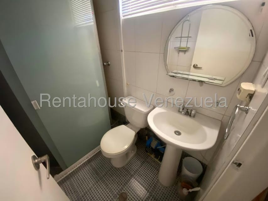 Townhouse (Duplex) en Venta en Playa Moreno, Nueva Esparta - 25
