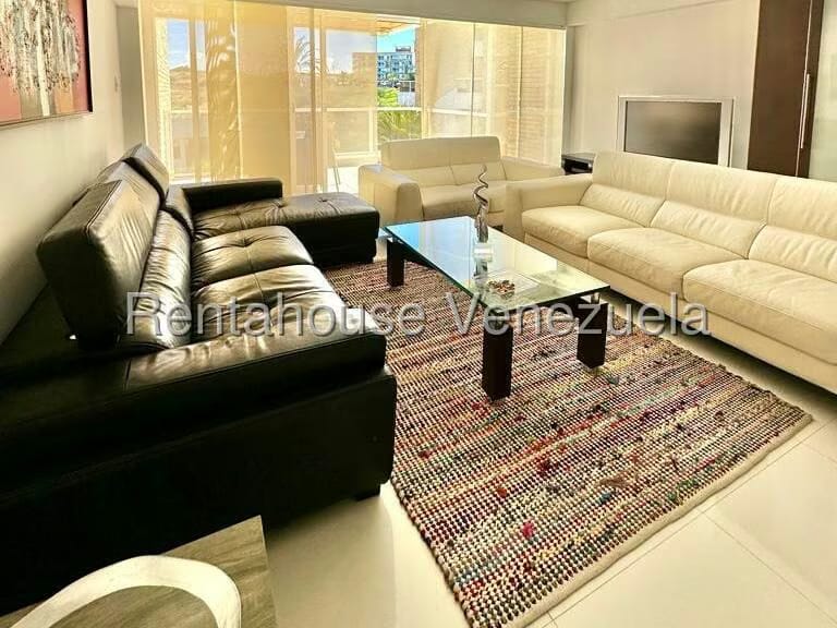 Townhouse (Duplex) en Venta en Playa Moreno, Nueva Esparta - 10