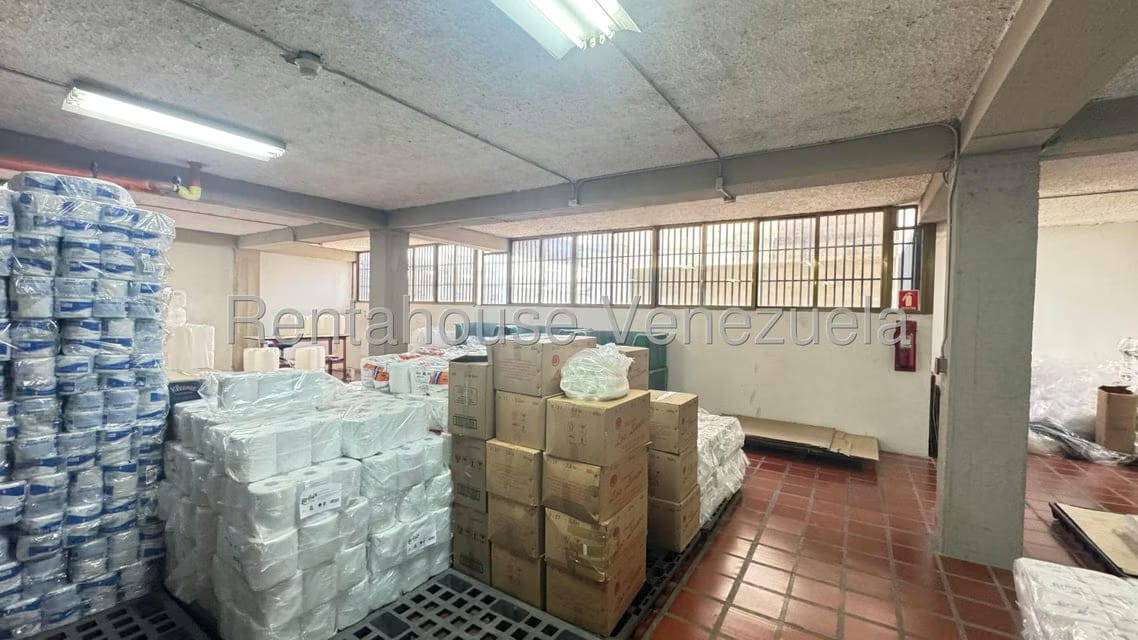 Comercial (Edificio) en Alquiler en Parroquia La Candelaria, Distrito Metropolitano - 8