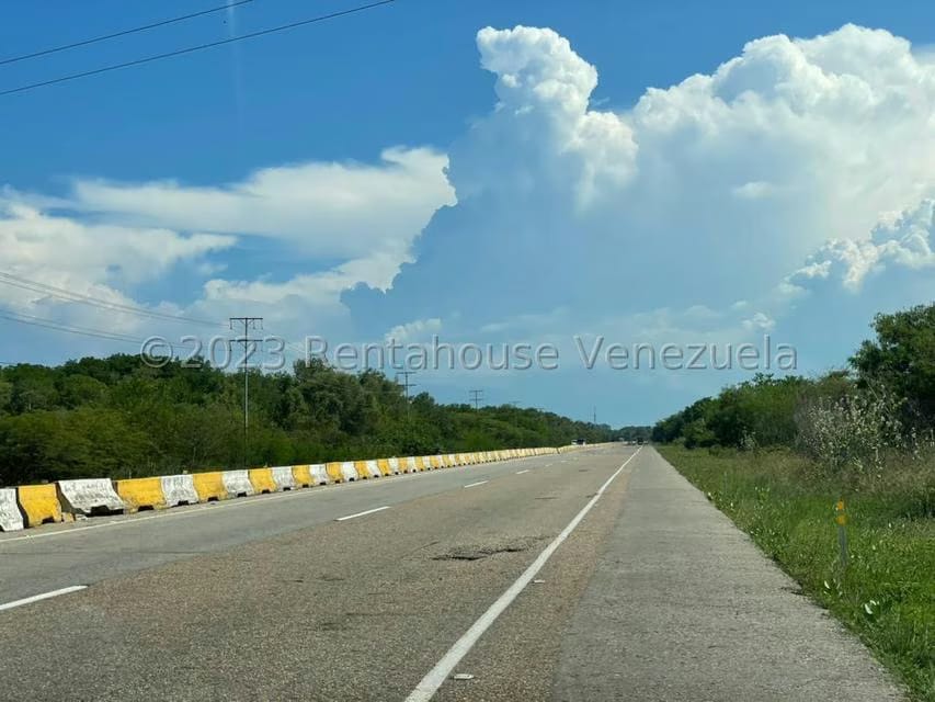 Terreno (Residencial) en Venta en Tucacas, Falcon - 13