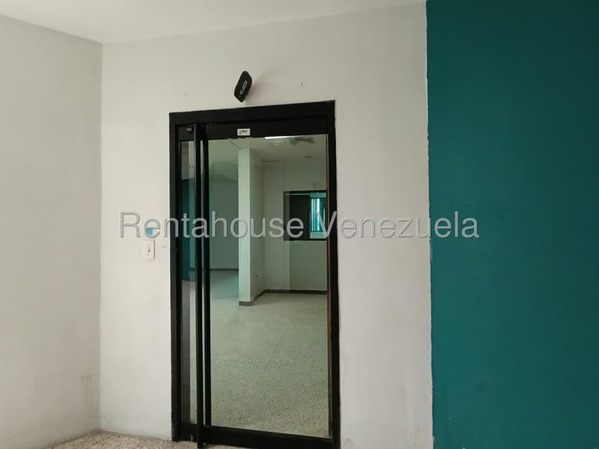 Comercial (Oficina) en Venta en Sabana Larga, Aragua - 2