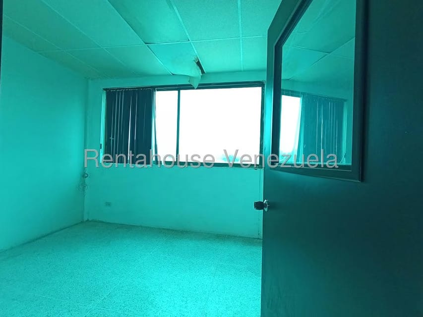 Comercial (Oficina) en Venta en Sabana Larga, Aragua - 16