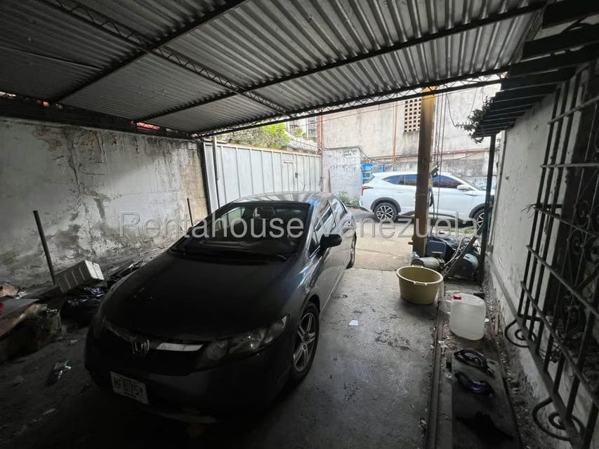 Comercial (Local Comercial) en Venta en El Rosal, Distrito Metropolitano - 4