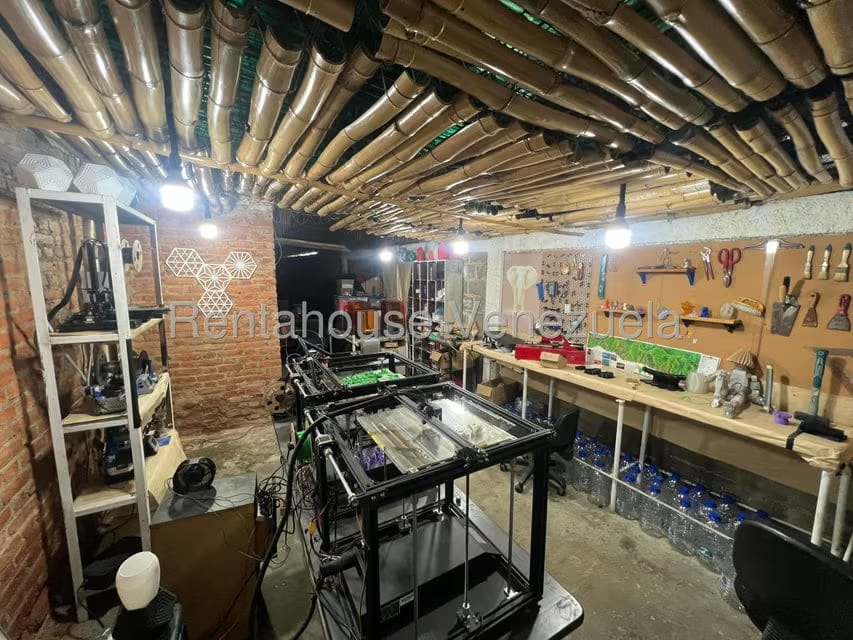 Comercial (Local Comercial) en Venta en El Rosal, Distrito Metropolitano - 5