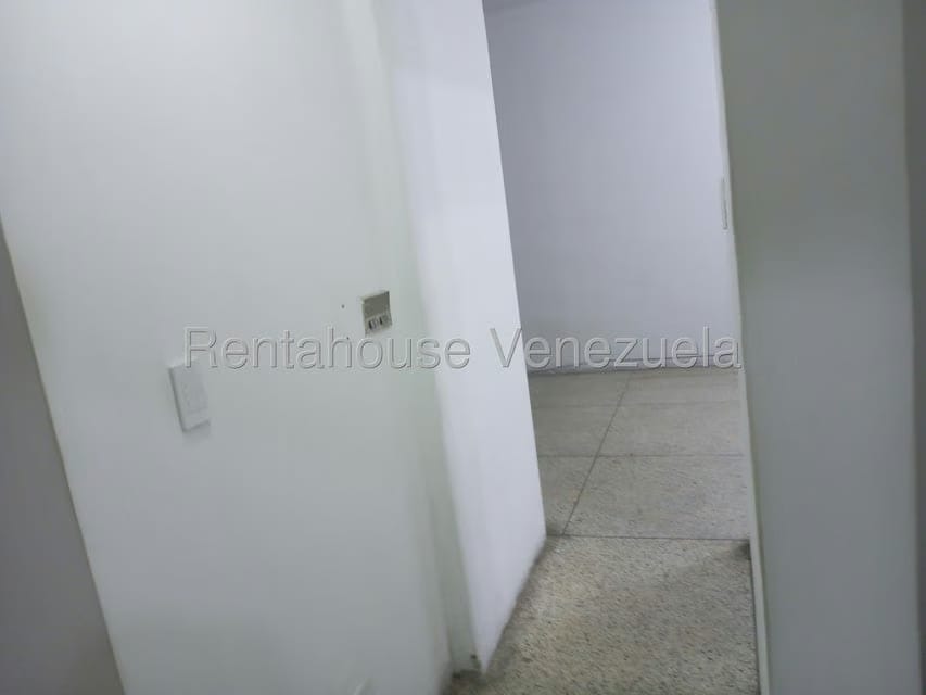 Apartamento (1 Nivel) en Venta en Parroquia La Candelaria, Distrito Metropolitano - 17