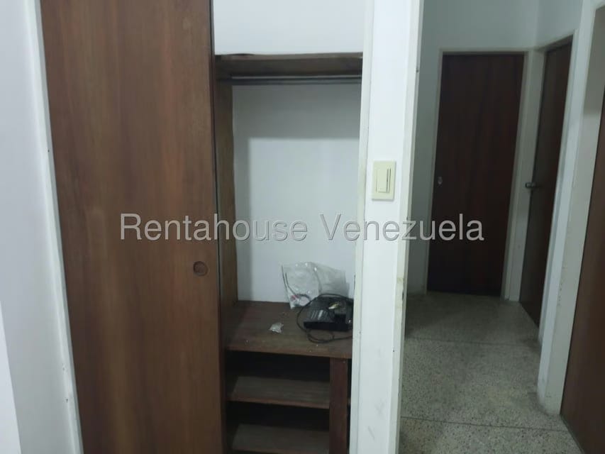 Apartamento (1 Nivel) en Venta en Parroquia La Candelaria, Distrito Metropolitano - 26