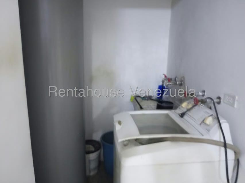 Apartamento (1 Nivel) en Venta en Parroquia La Candelaria, Distrito Metropolitano - 10