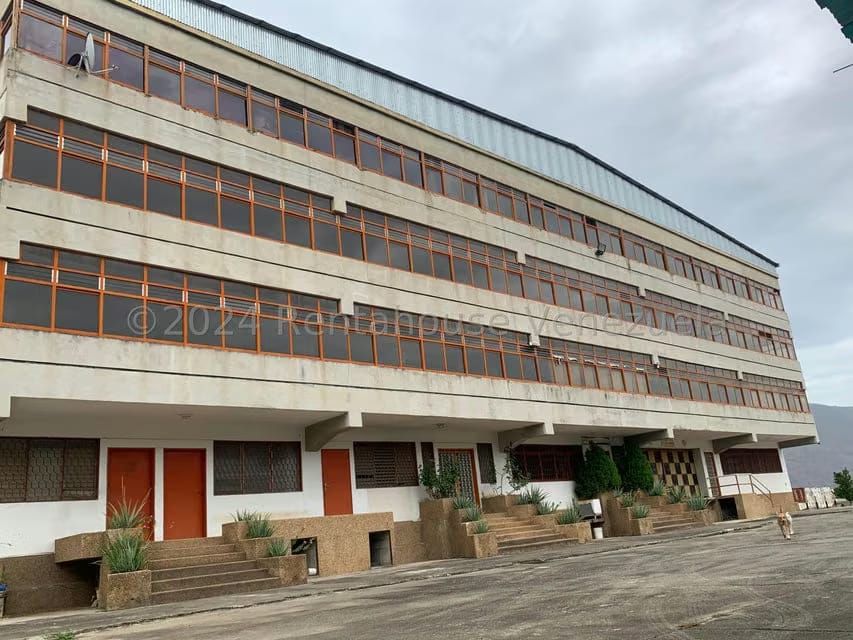 Comercial (Edificio) en Venta en El Marques, Miranda - 7