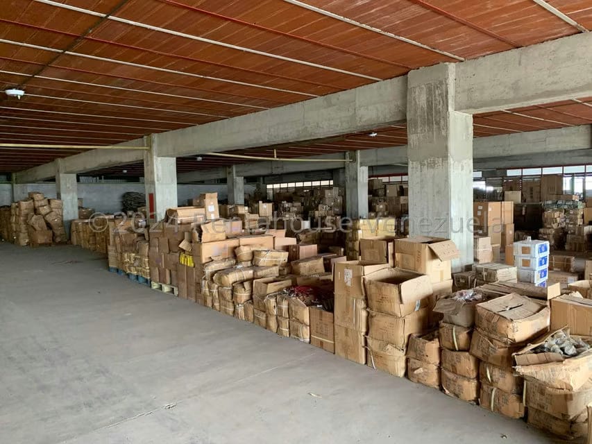 Comercial (Edificio) en Venta en El Marques, Miranda - 64