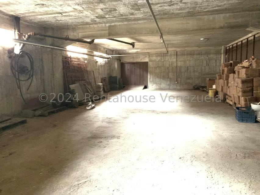 Comercial (Edificio) en Venta en El Marques, Miranda - 66