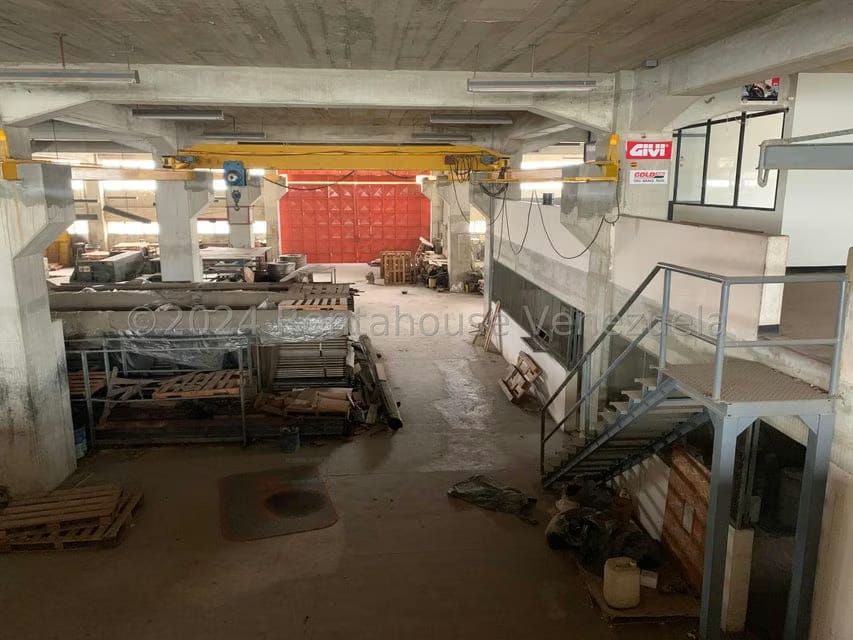 Comercial (Edificio) en Venta en El Marques, Miranda - 77